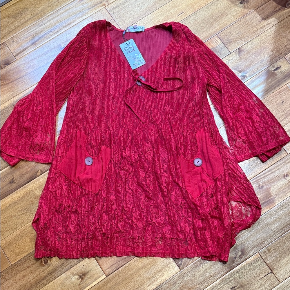 Pretty Angel Lace Tunic Top